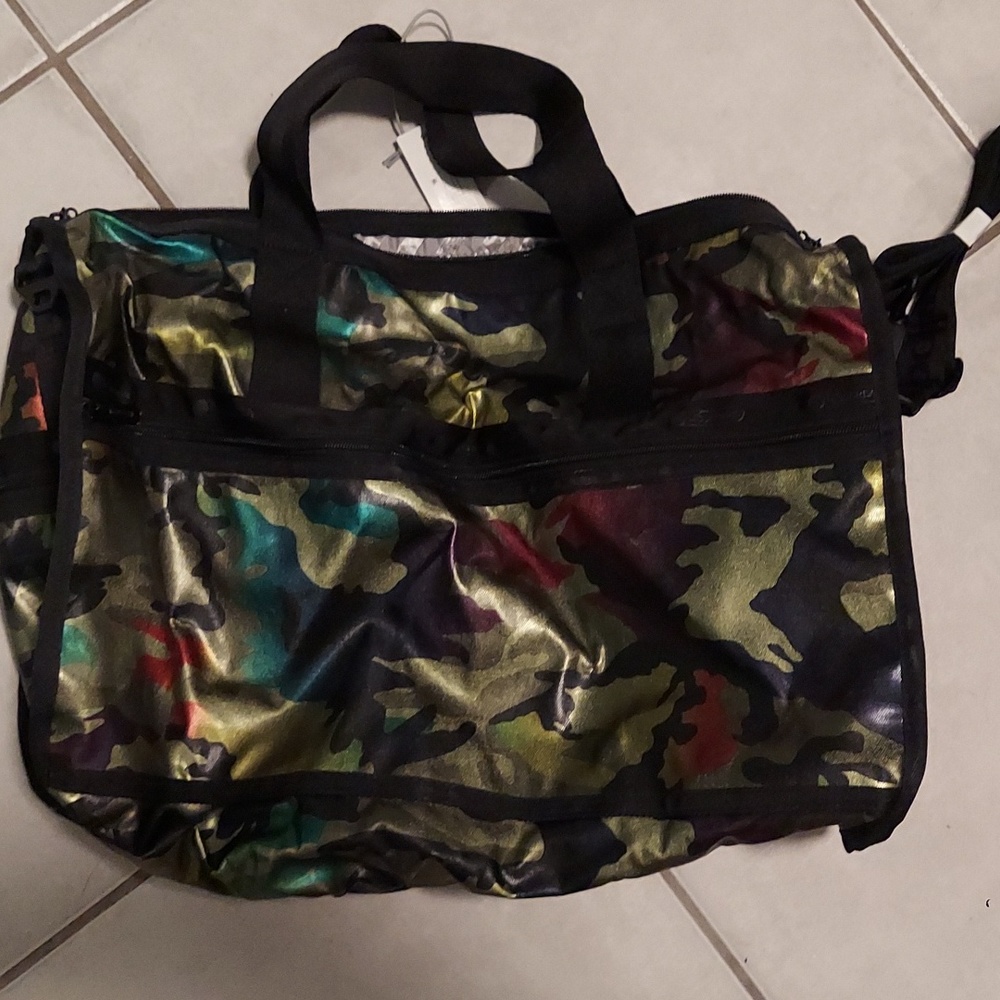 New with tag le sportsac